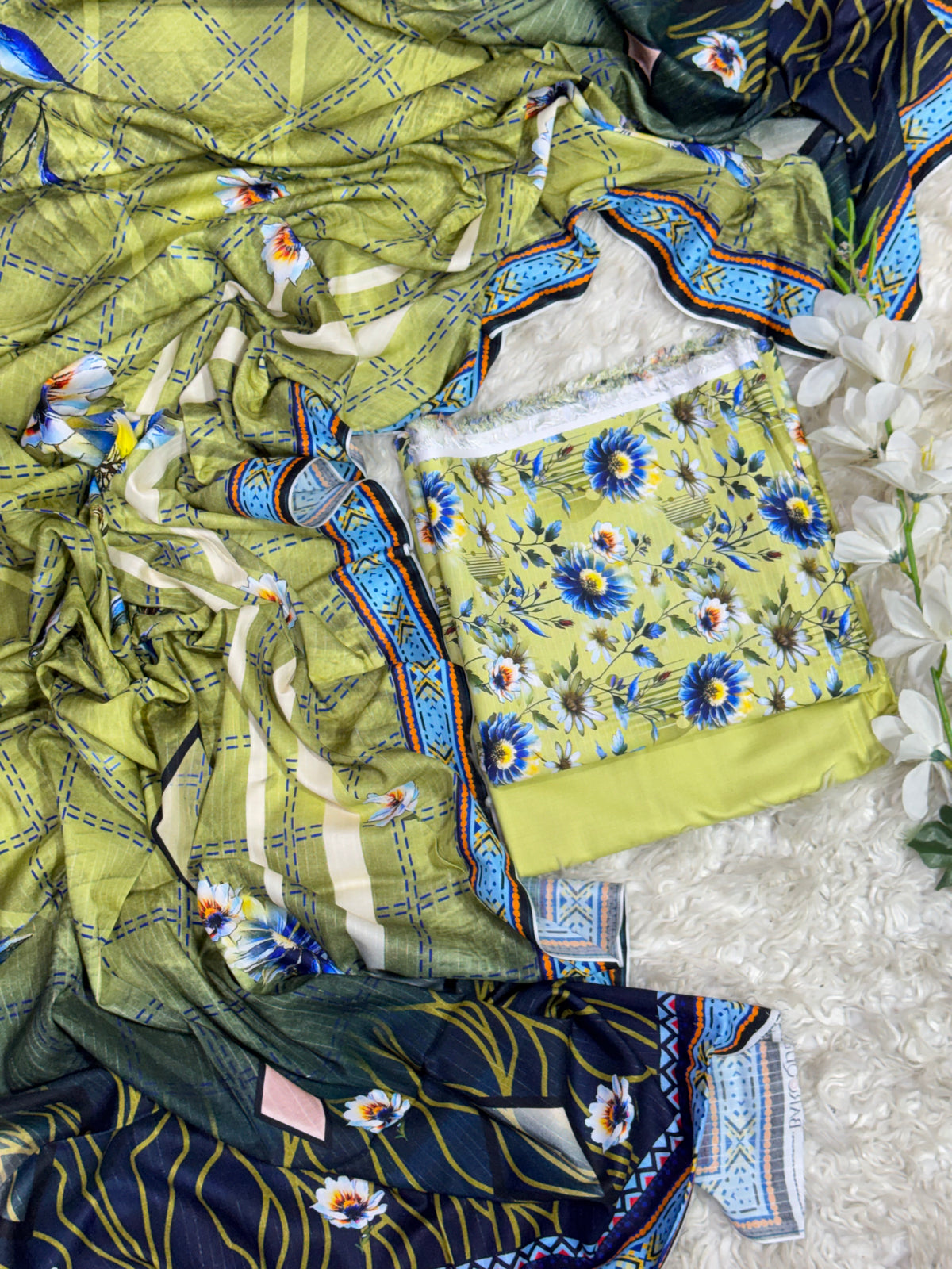 BAROQUE DIGITALUNSTITCHED 3 PIECE PREMIUM LINEN LADIES SUIT
