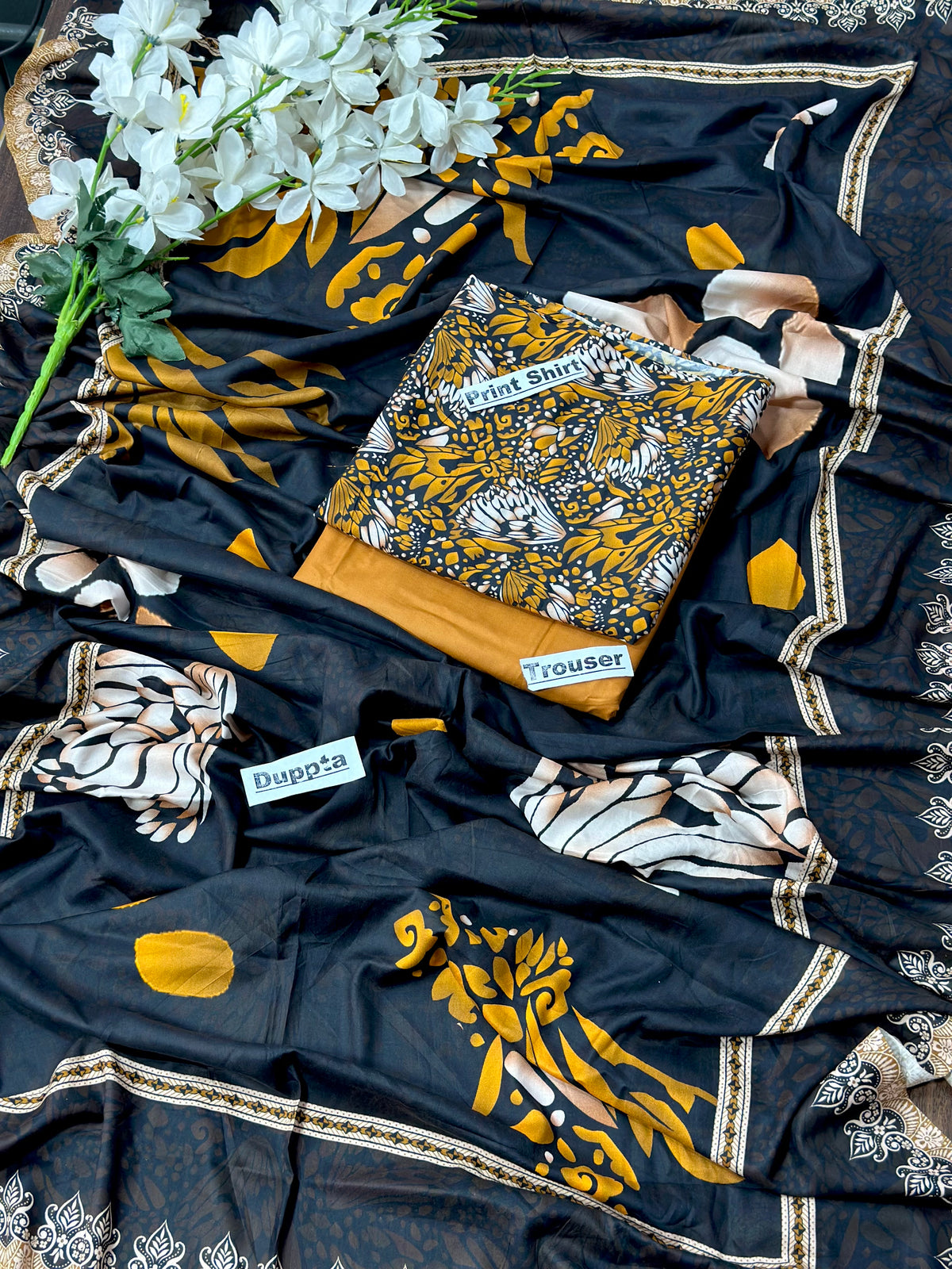 Alkaram Linen Digital 3PC – Premium Winter Collection