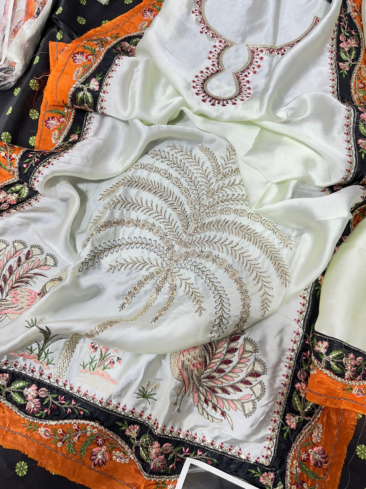 DESIGNER SILK EMB 2PC