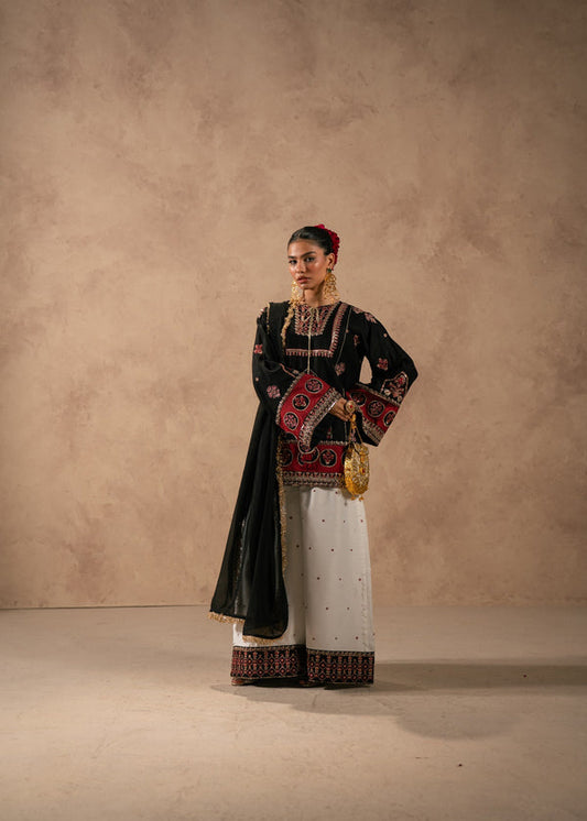 DESIGNER SILK EMB 3PC WITH PATCHES