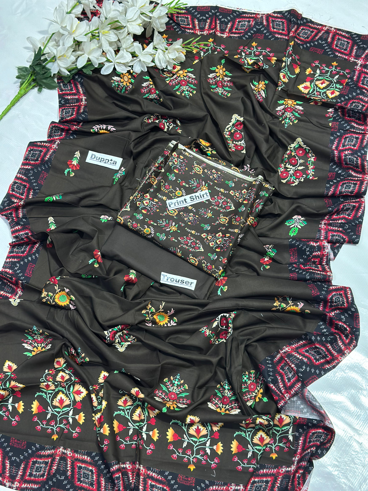 Alkaram Linen Digital 3PC – Premium Winter Collection