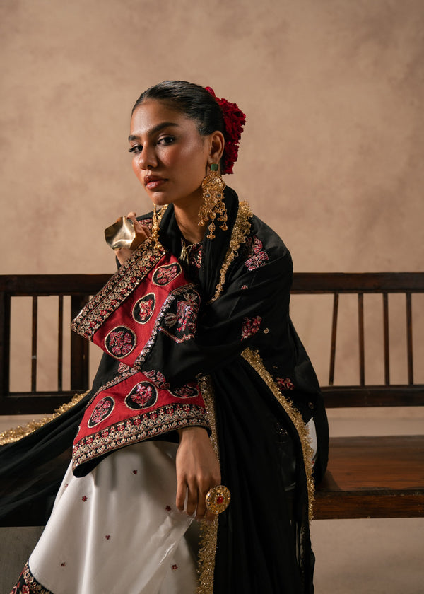 DESIGNER SILK EMB 3PC WITH PATCHES