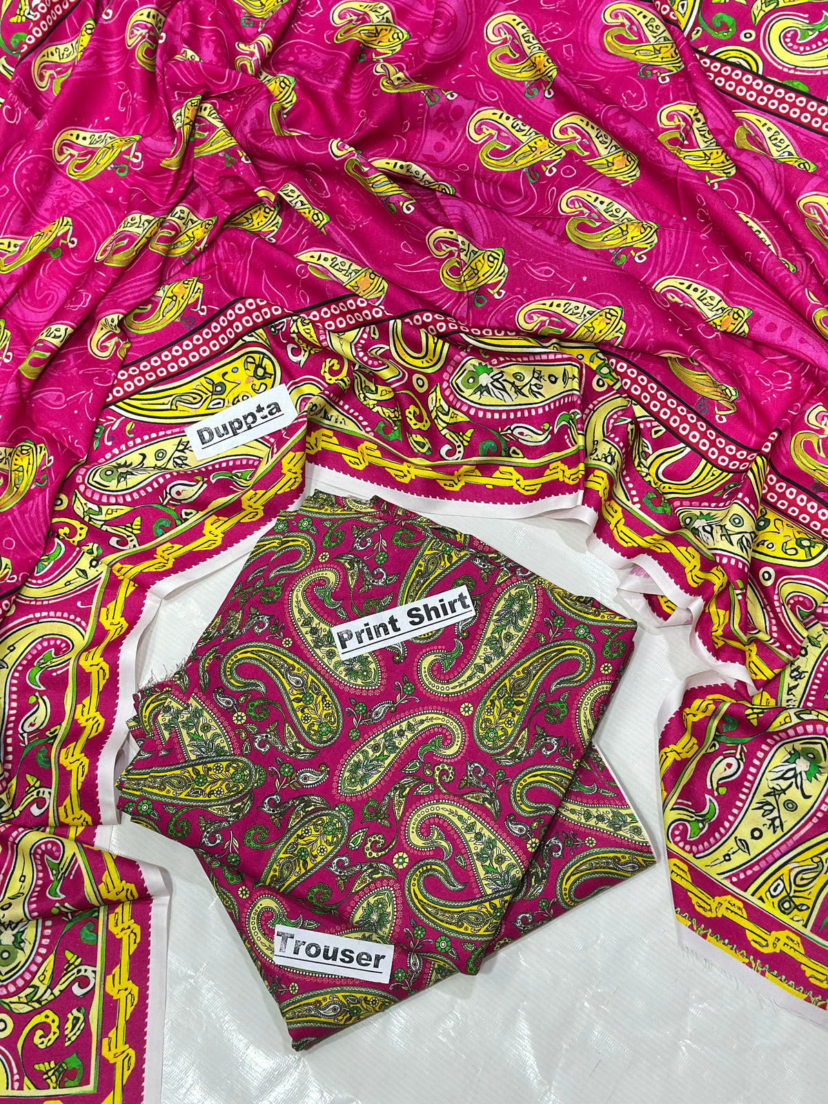 GULAHMAD DIGITALUNSTITCHED 3 PIECE ALLOVER PREMIUM LINEN LADIES SUIT