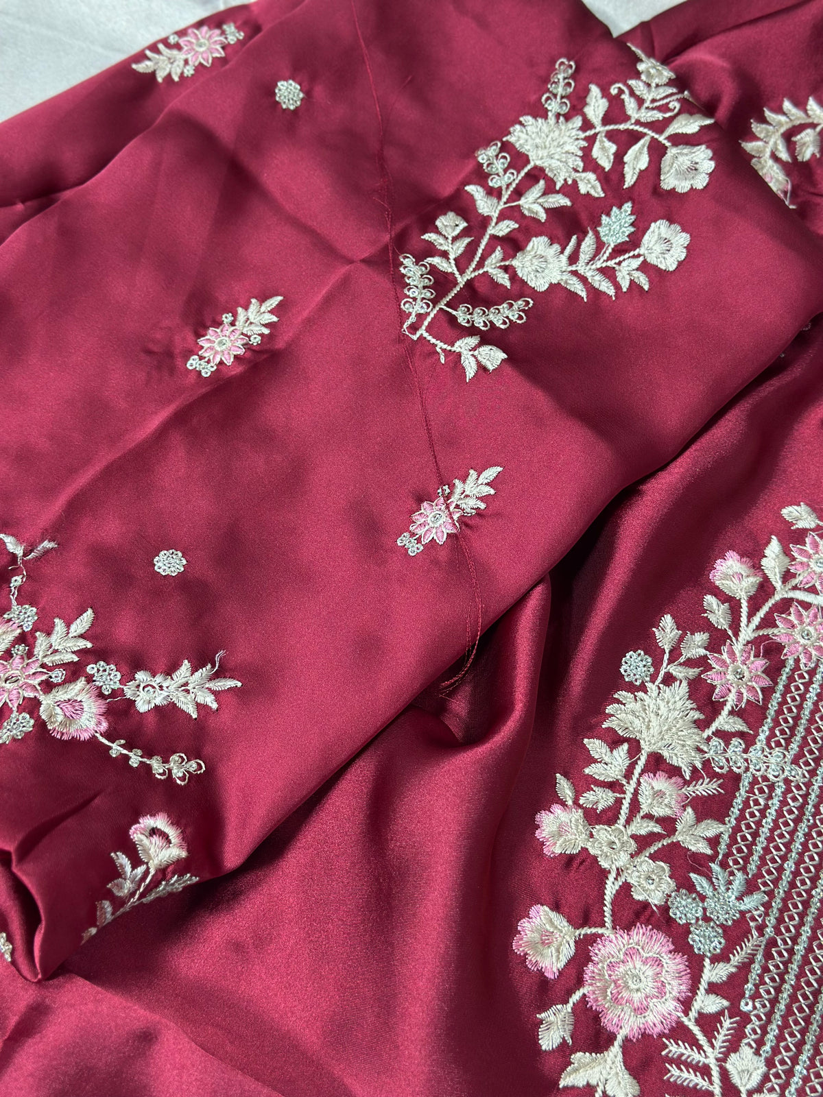 DESIGNER SILK EMB 2PC