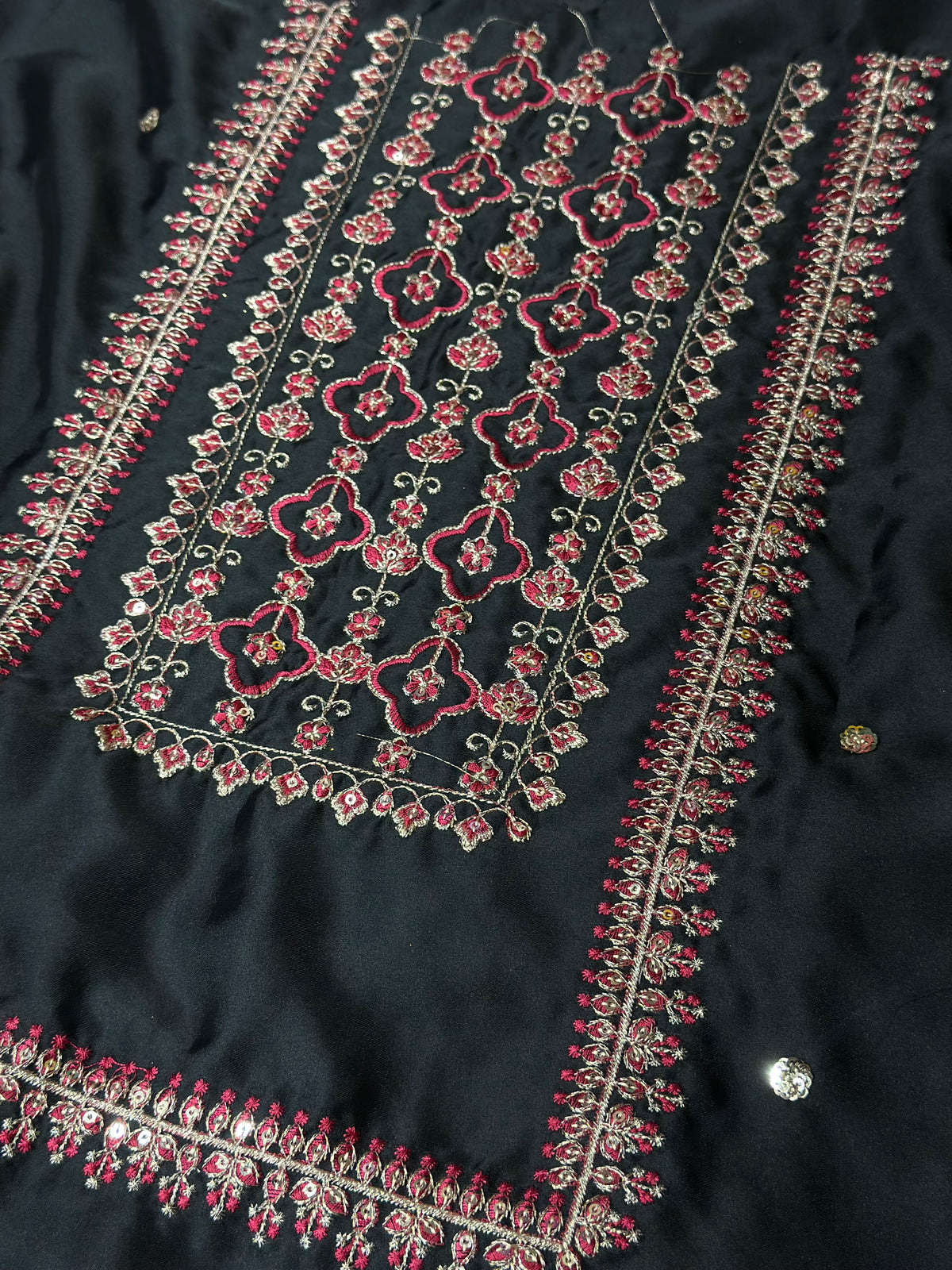 DESIGNER SILK EMB 3PC WITH PATCHES