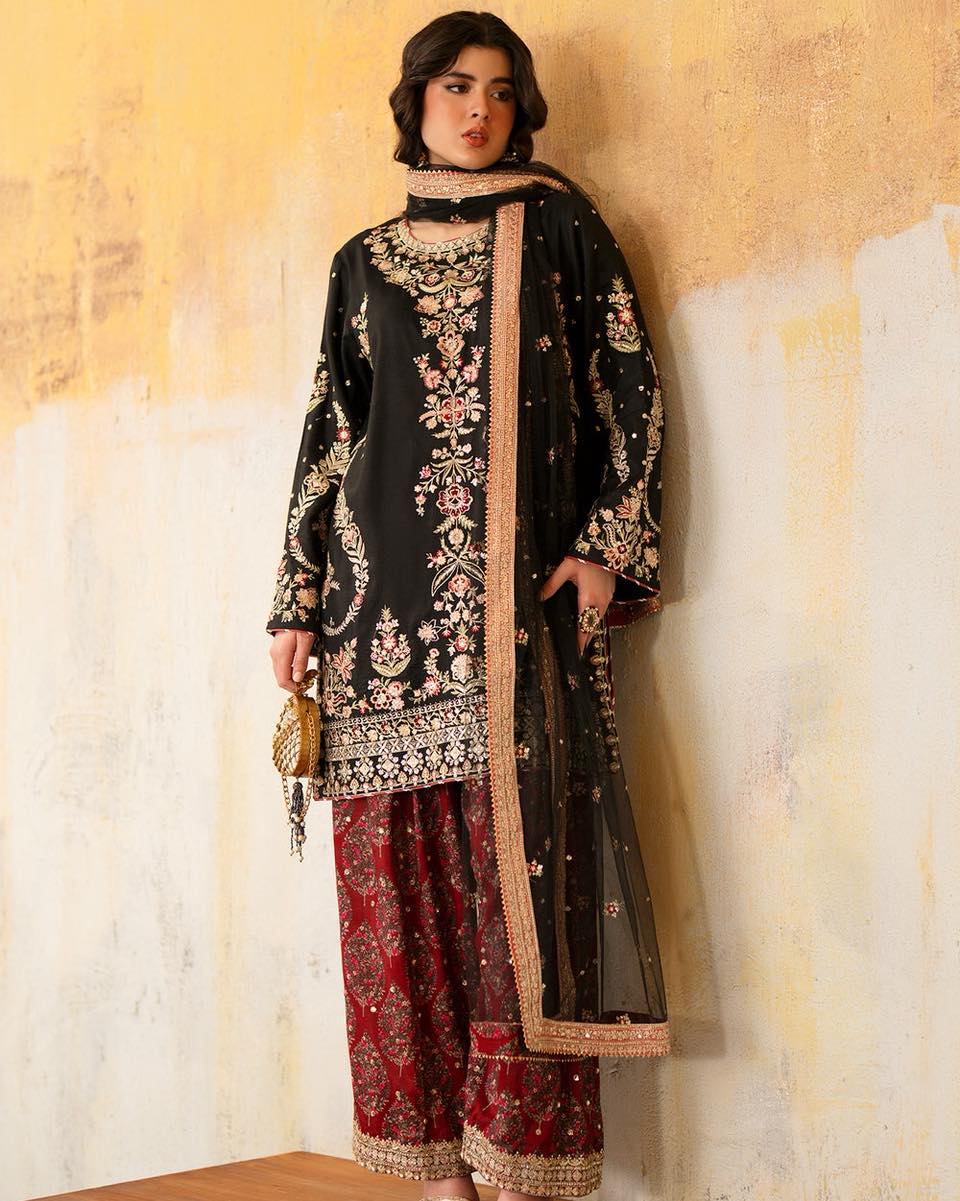 DESIGNER SILK EMB 2PC