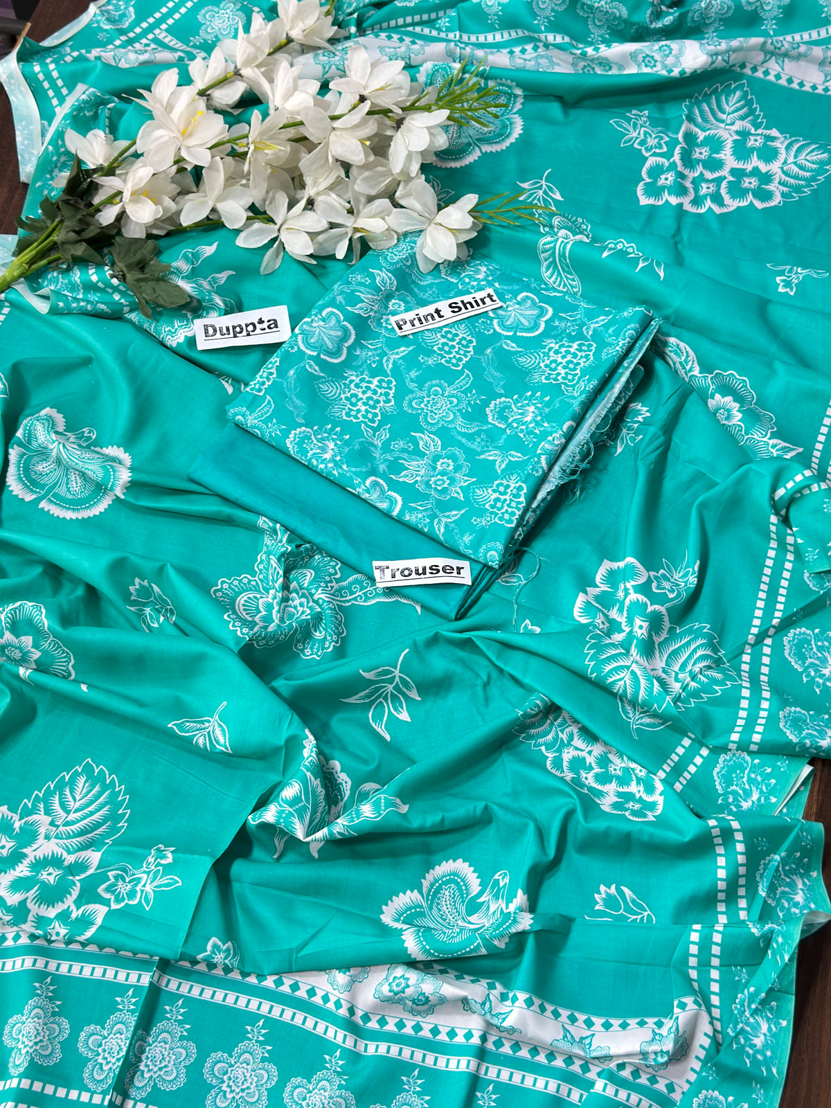 Alkaram Linen Digital 3PC – Premium Winter Collection