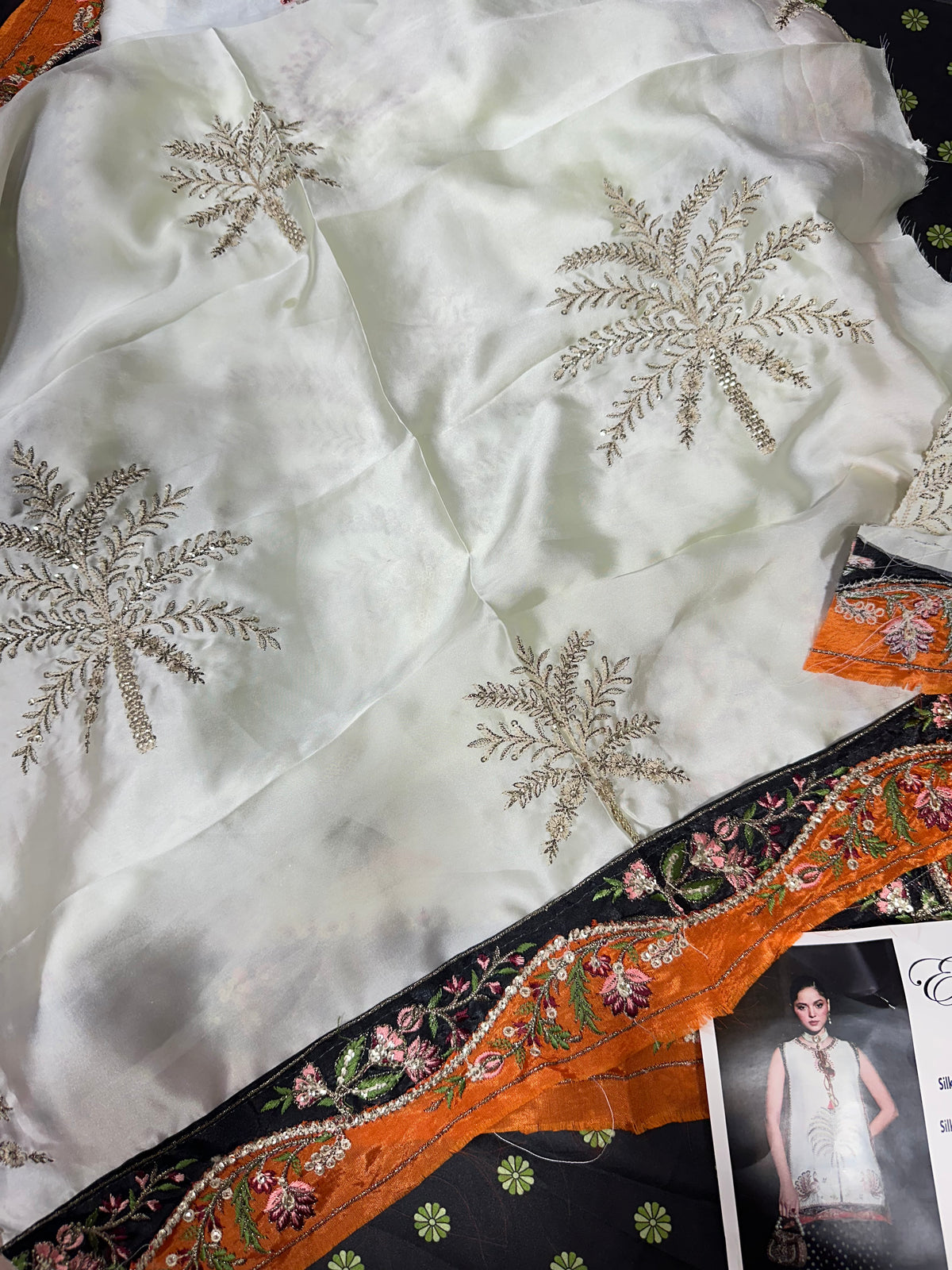 DESIGNER SILK EMB 2PC