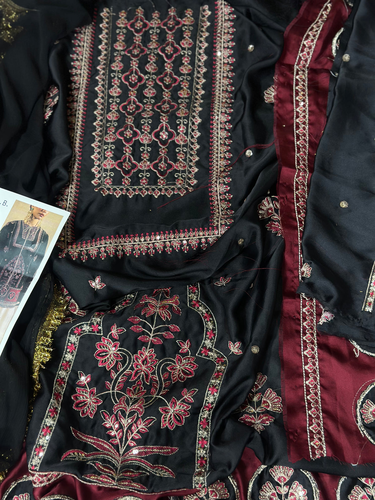 DESIGNER SILK EMB 3PC WITH PATCHES